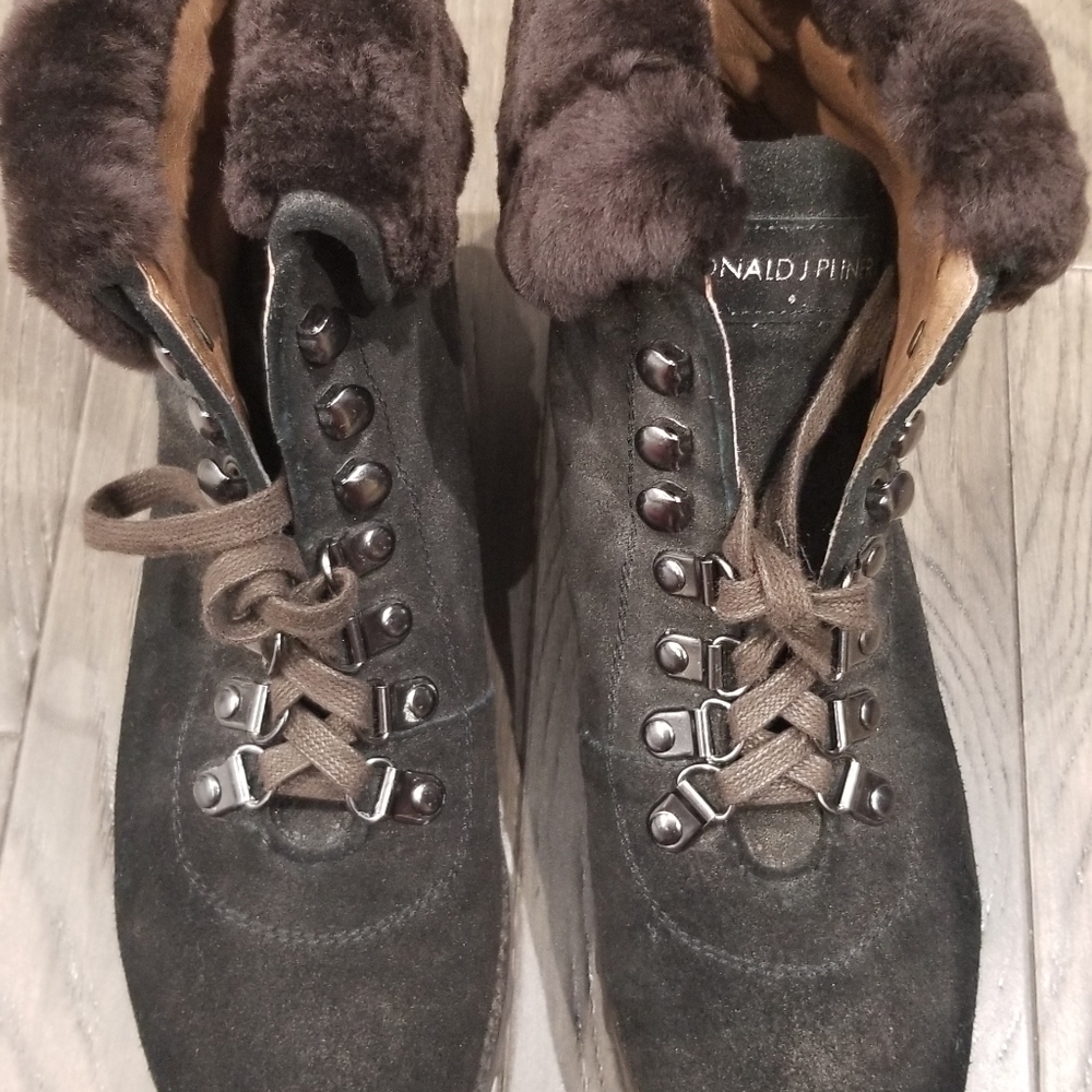Donald J Pliner Brown Booties 6.5